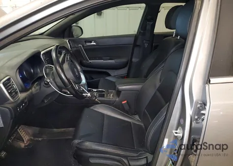 2020 Kia Sportage S z USA, uszkodzony, nr VIN KNDP6CAC6L7647800